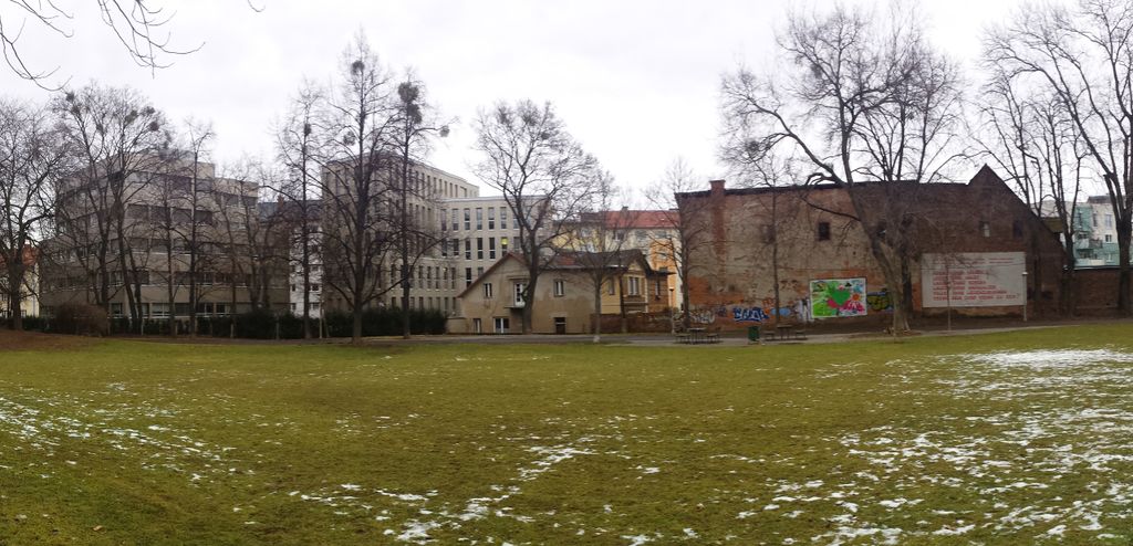 Datei:Parkseite.jpeg