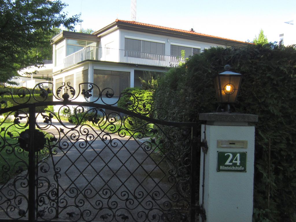 Datei:Hilmteichstraße 24, Villa Leskoschek.JPG