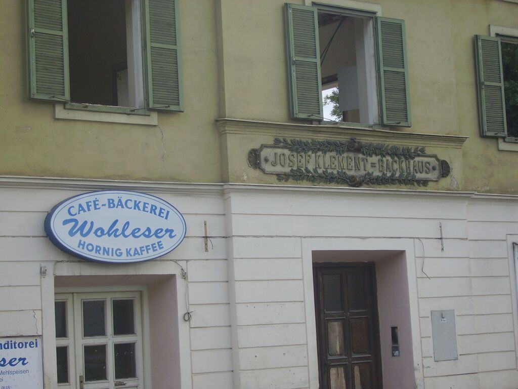 Datei:Graz Petersgasse 106 2008 Detail.JPG