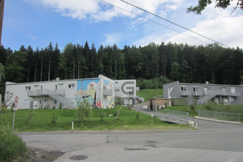 Datei:Stiftingtalstraße 340, Siedlung b.JPG