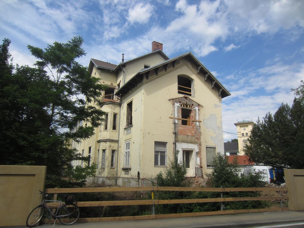 Datei:Andritzer Reichsstraße 66, Abbruch a.JPG