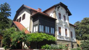 Göstinger Straße 183 von Süden - Laukhardt 2011