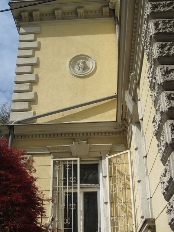 Datei:Hilmteichstraße 10, Garteneingang.JPG