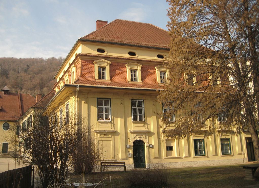 Datei:Krottendorfer Straße 104, Krottenstein.JPG
