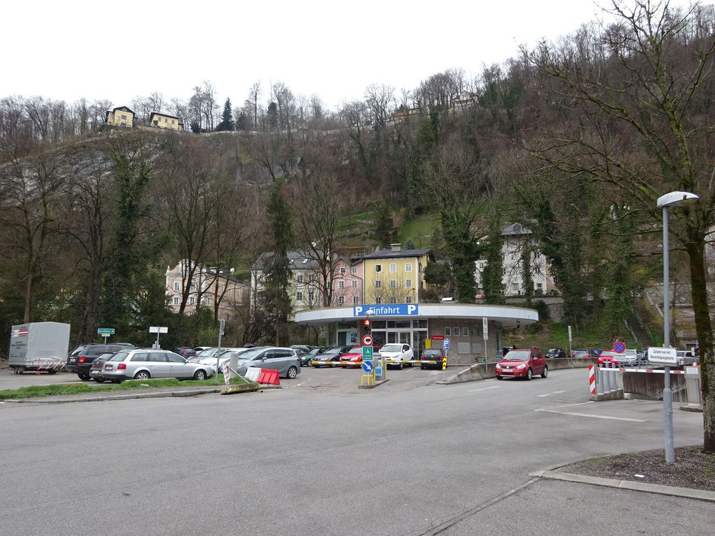 Datei:Rehrl-Platz Salzburg 2015.jpg