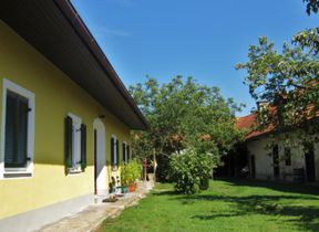 Hof (Foto Laukhardt) - 2011