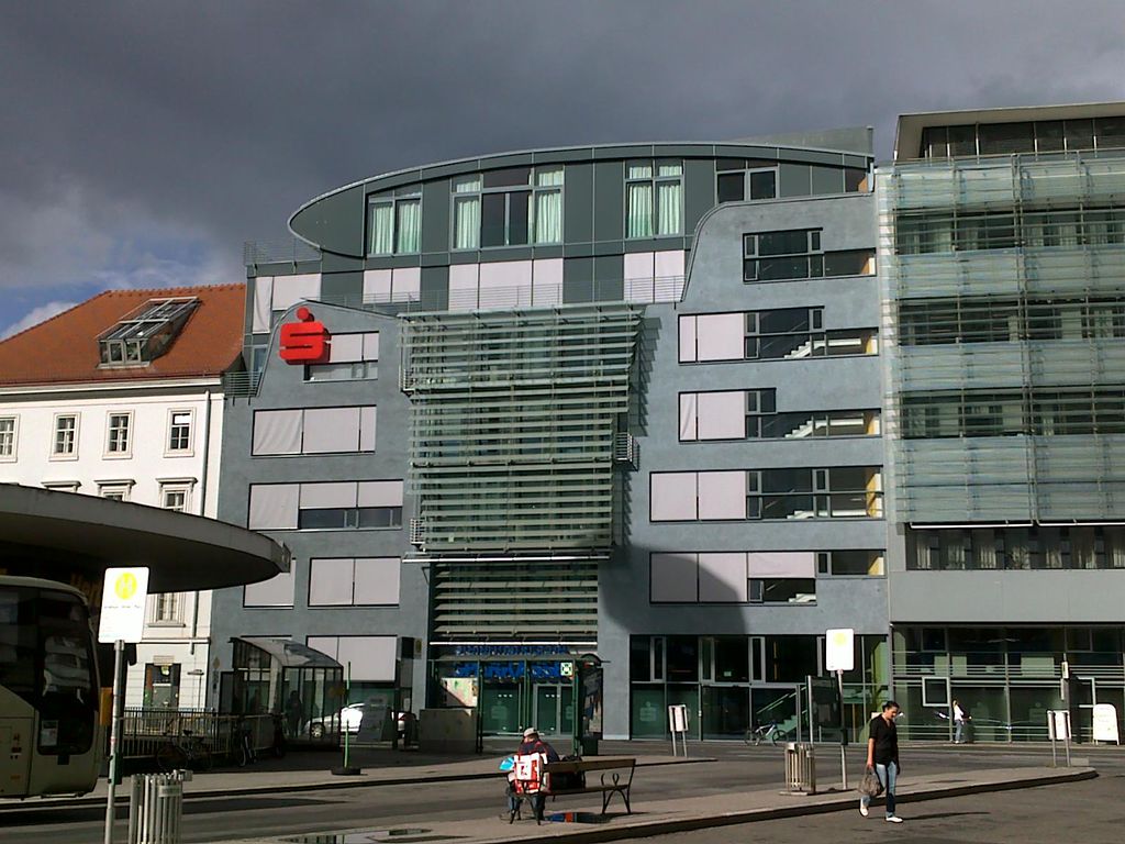 Datei:Andreas Hofer-Platz 9.jpg