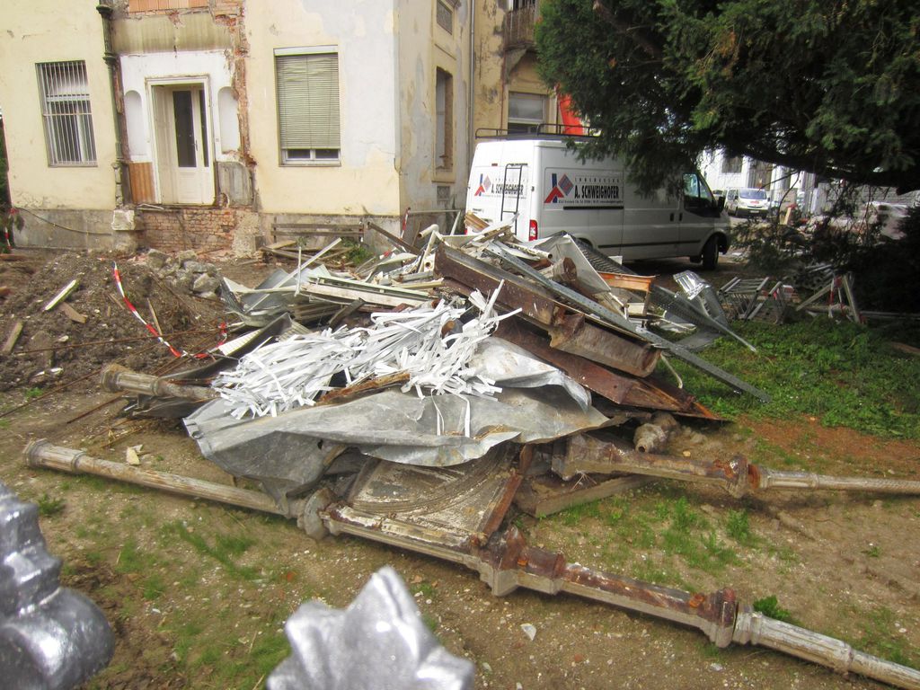 Datei:Andritzer Reichsstraße 66, Abbruch c.JPG